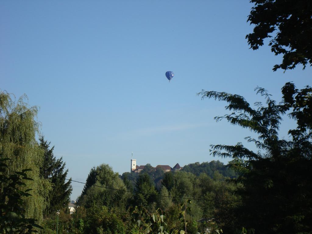 Ljubljanica Apartment 卢布尔雅那 外观 照片